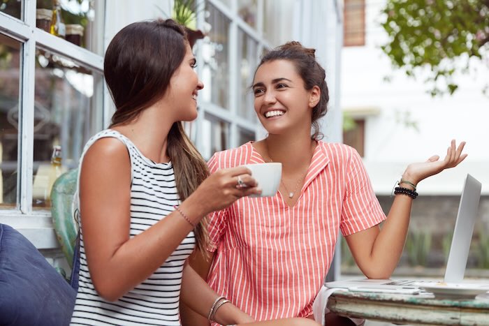Top 100 Beginner French Phrases for Daily Conversation